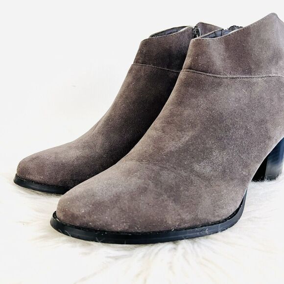 🎉Clearance🎉Cato Gray Faux Suede Embellished Heel Side Zip Ankle Boots Size 11M - Picture 4 of 8